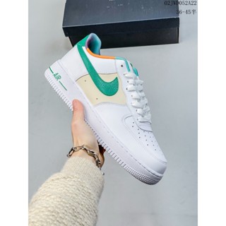 ¤☋▤Nike Air Force 1 07 LV8 emb Low .white green.ชายและหญิง.รองเท้าสเก็ตบอร์ด.รองเท้ากีฬา DM0109 100รองเท้าผ้าใบผู้ชาย