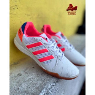 รองเท้าฟุตบอล Adidas Sala สีขาว สีชมพู