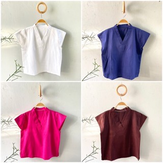 พร้อมส่ง- เสื้อผ้าฝ้ายสีพื้น ทรงคอปีน