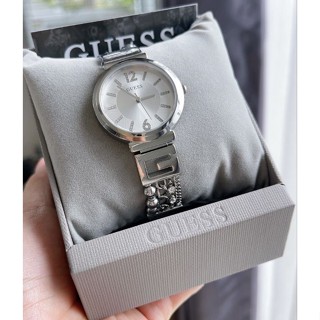 ⌚⌚🎉นาฬิกาข้อมือ NEW Guess ตัวเรือนและสายสเตนเลสสีทอง /สีเงิน สวยมากก หรูหราค่ะแม่ จะใสทุกวันหรือออกงานได้เลยค่ะ