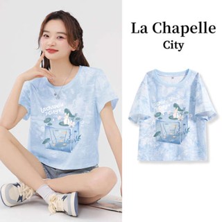 shein thailand La Chapelle เสื้อยืดผ้าฝ้ายแท้สำหรับผู้หญิง2023ฤดูร้อนโดปามีนสีฟ้ามัดย้อมเสื้อยืดแบบสั้นเสื้อไหล่ใส่แล้วดูผอม