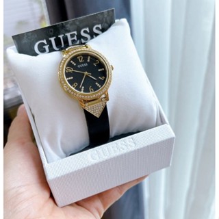 ⌚นาฬิกาข้อมือ Guess ตัวเรือนสเตนเลสสีทอง หน้าปัด 32 มิล 
สายหนังสีดำ