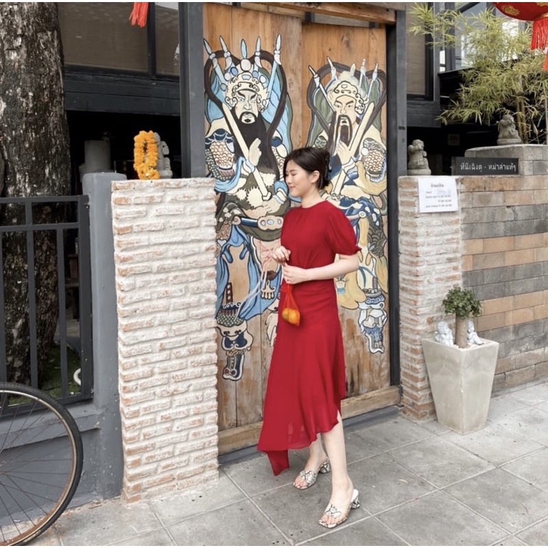 peace.eveninggown size C เดรสออกงานสีแดง รับอั่งเปา คริสต์มาส