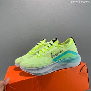 Original Nike Zoom Fly 4 Cushioned carbon plate marathon รองเท้ากีฬาลําลอง สําหรับผู้ชายและผู้หญิง