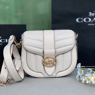 NEW COACH CROSS BODY BAG หรูหรามากแม๊สีขาว***สนใจเช็คสต๊อกก่อน