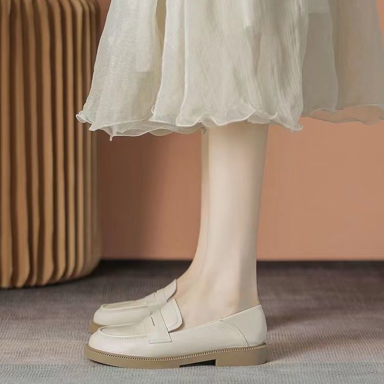 🥿35-40 รองเท้าโลฟเฟอร์นุ่มกันน้ำสไตล์อังกฤษสีดำ/ออฟไวท์ทุกแมตช์พื้นหนารองเท้าหนังลำลองสำหรับทำงาน/นักเรียน