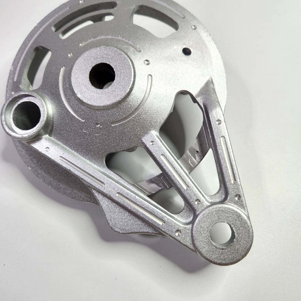 ฝาเบรคหลังเจาะ สีบรอนซ์ เวฟ110i , เวฟ125R , เวฟ125S , เวฟ125ไฟเลี้ยวบังลม , เวฟ125ปลาวาฬ , เวฟ100S UBOX LILLIZ - รูปที่ 2