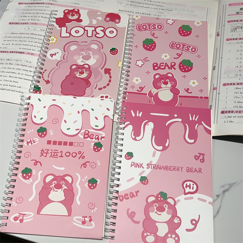 🎀Cutie Daily🎀 lotso A5 ขนาด สมุดโน้ตบุ๊ก ลายการ์ตูนหมีสตรอเบอร์รี่ เครื่องเขียนของนักเรียน