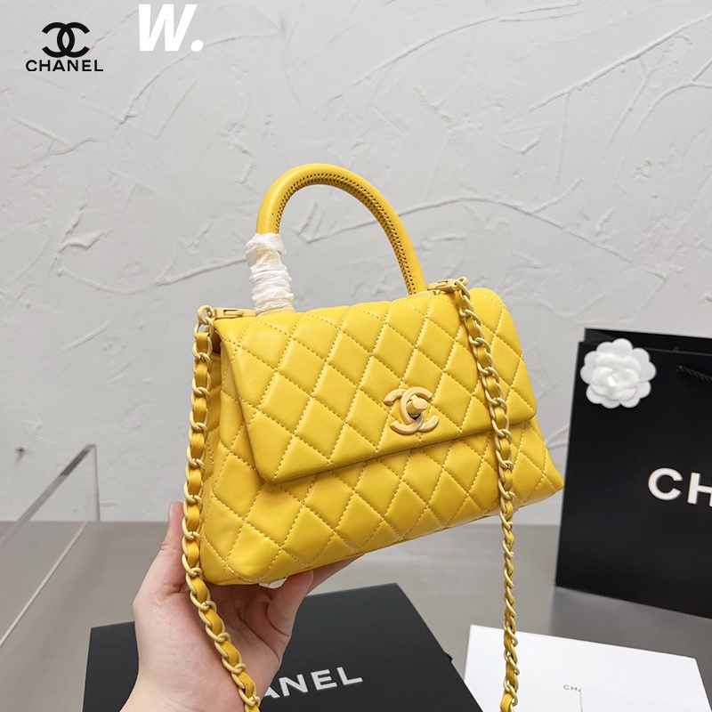 Chanel Coco Handle Smooth Quilted Leather Womens กระเป๋าสะพายสไตล์แฟชั่น