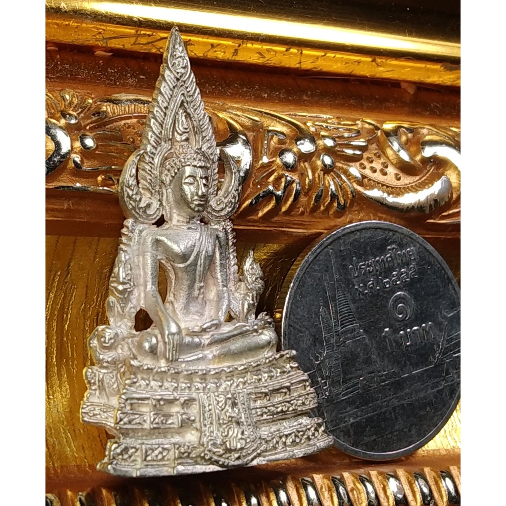 พระพุทธชินราช เงินแท้ พิมพ์โบราณ ปี2530 พิมพ์ใหญ่ ออกวัดพระศรีรัตนมหาธาตุ พิษณุโลก พิธีใหญ่ มีกล่อง รับประกันแท้