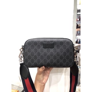 Gucci GG Supreme Messager Bag