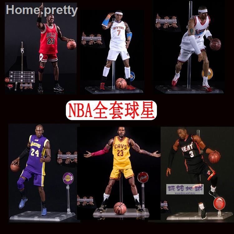 ขาตั้งบาสเก็ตบอล NBA Kobe Bryant Jordan James Durant Harden 1/9 star movable doll collection model