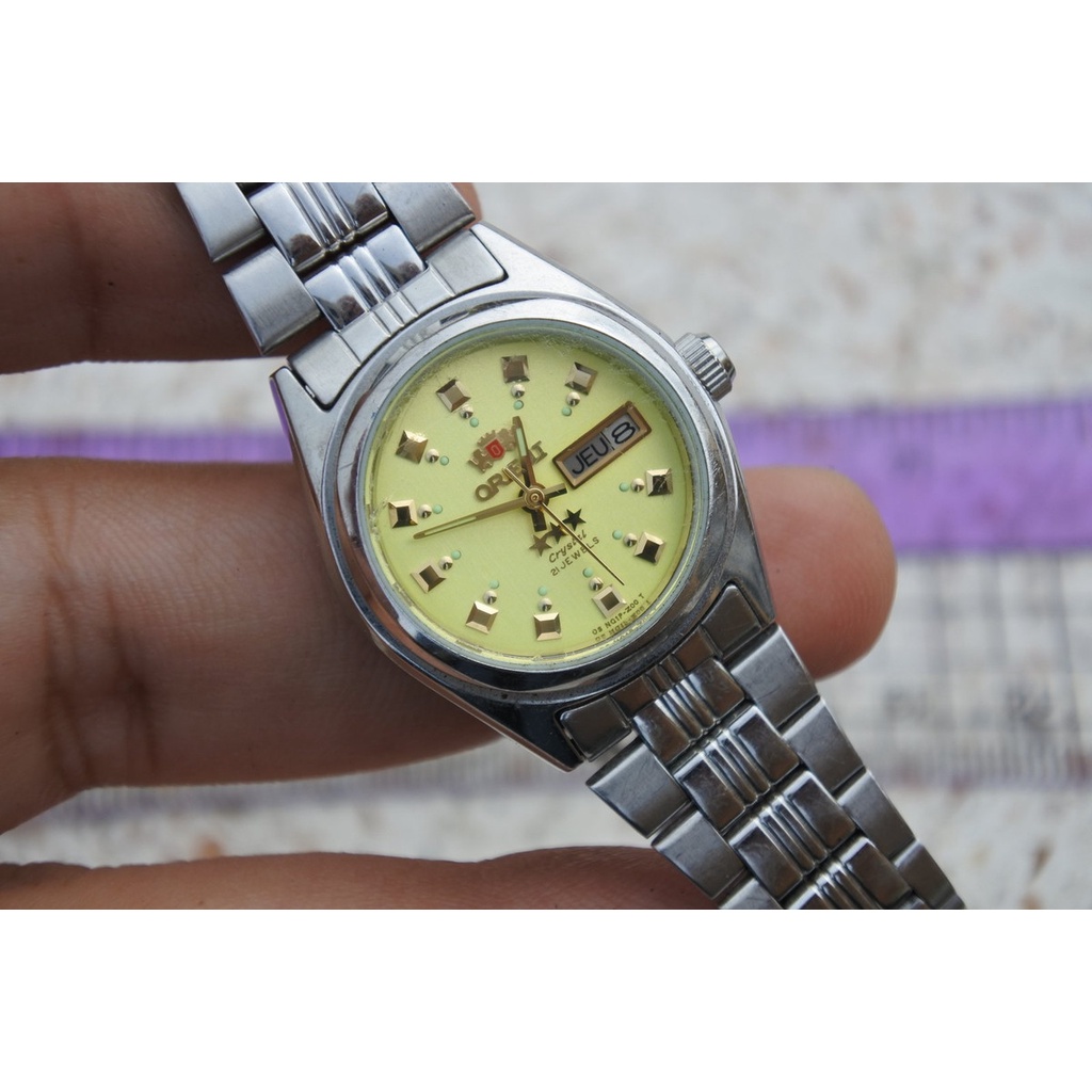 นาฬิกา Vintage มือสองญี่ปุ่น ORIENT 3 STAR ระบบ AUTOMATIC ผู้หญิง ทรงกลม กรอบเงิน หน้าทอง หน้าปัด 27มม