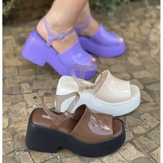 Melissa-Pose size 35-40