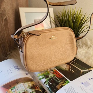 กระเป๋าcoach CROSSBODY POUCH IN PEBBLE LEATHER