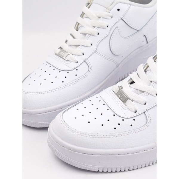 ▬◙∋NIKE Nike Air Force 1 สีขาวล้วนรองเท้าผ้าใบผู้ชาย