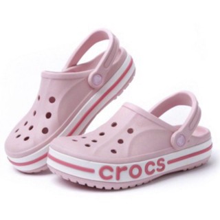 Crocs LiteRide Clog รองเท้าคร็อคส์รุ่นฮิตได้ทั้งชายหญิงรองเท้าแตะ Crocs ผลิตจากยางอย่างดีนิ่มเบาไม่ลื่นใส่สะอาดเท้า