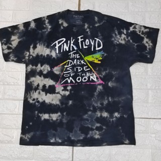 เสื้อยืดวง Pink Floyd The Dark Size of the moon  มัดย้อม    ลิขสิทธิ์แท้ 2021
