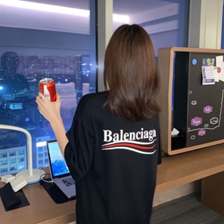 Balenciaga เสื้อยืดแขนสั้น ผ้าฝ้าย 100% พิมพ์ลายคลื่นโค้ก คุณภาพสูง สําหรับผู้ชาย และผู้หญิง