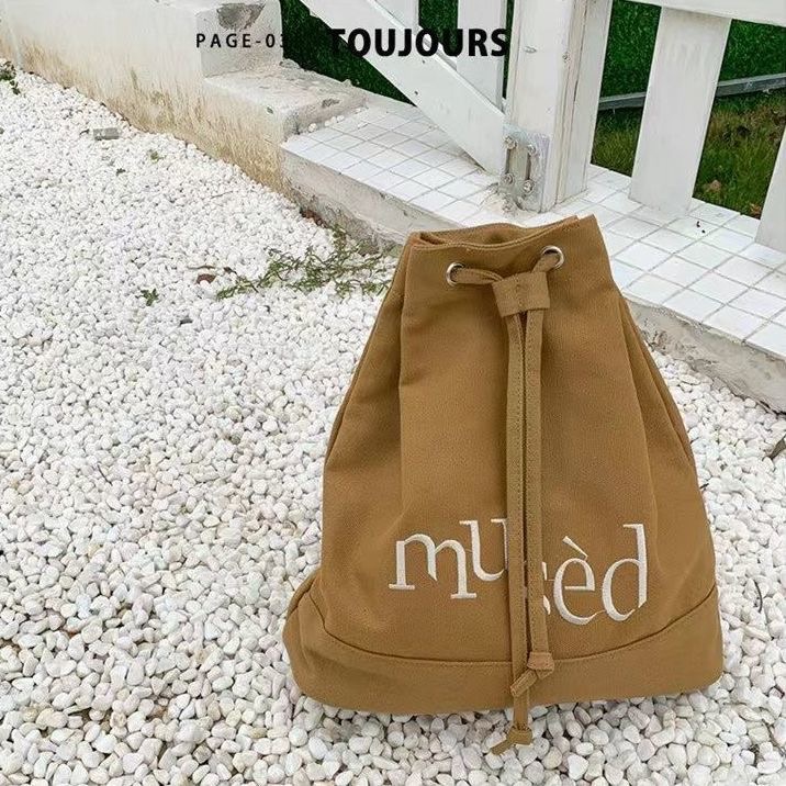 💛ญี่ปุ่นและเกาหลีใต้ drawstring กระเป๋าเป้สะพายหลังเย็บปักถักร้อยตัวอักษรความจุขนาดใหญ่ถุงถังกระเป๋าเดินทางกระเป๋า