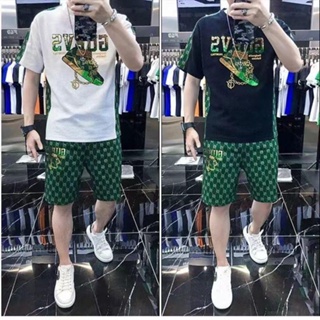 สินค้ายุโรปผู้ชายTเสื้อเชิ้ตกางเกงขาสั้นแขนสั้นชุดลำลองฤดูร้อนแบรนด์แฟชั่นใหม่เสื้อผ้าผู้ชายชุดจับคู่หล่อ