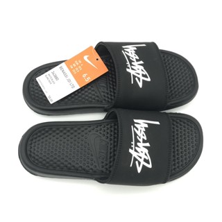 รองเท้าแตะลําลอง NK Co Stussy Benassi เหมาะกับเดินชายหาด แฟชั่นดั้งเดิม สําหรับคู่รัก