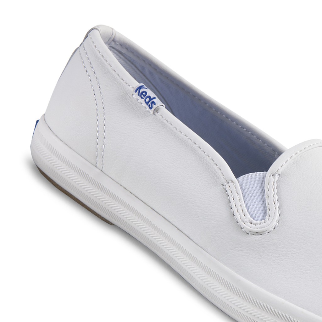 KEDS รองเท้าผ้าใบหนัง แบบสวม รุ่น CHAMPION CORE SLIP LEATHER สีขาว ( WH48600 )