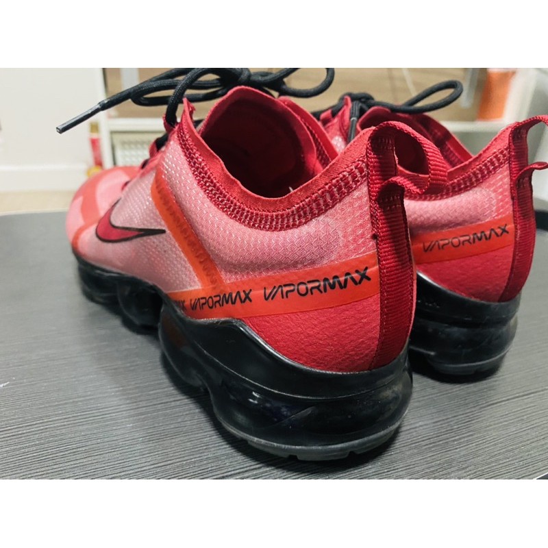 ✠✹❣รองเท้า Nike แท้มือสอง VaporMax AR6631-600 ราคา 2,000 รวมส่งรองเท้าผ้าใบ
