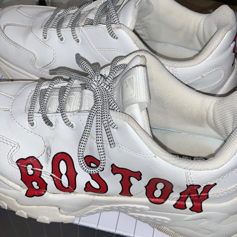 ℡(used) รองเท้า MLB boston big ball chunky ออกช็อป ของแท้ ป้ายไทย กล่องครบ สภาพดีรองเท้าผ้าใบผู้ชาย