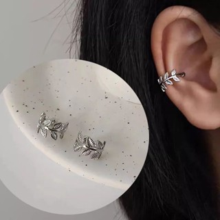 ต่างหูหนีบใบมะกอก สีเงิน • Silver Olive Ear cuff