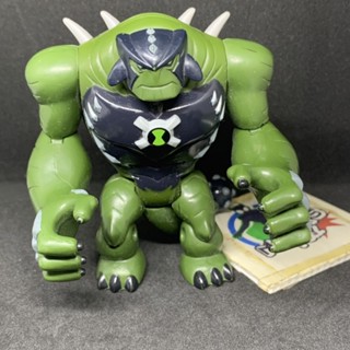 ben 10 ultimate humungousaur มีตำหนินิดหน่อย