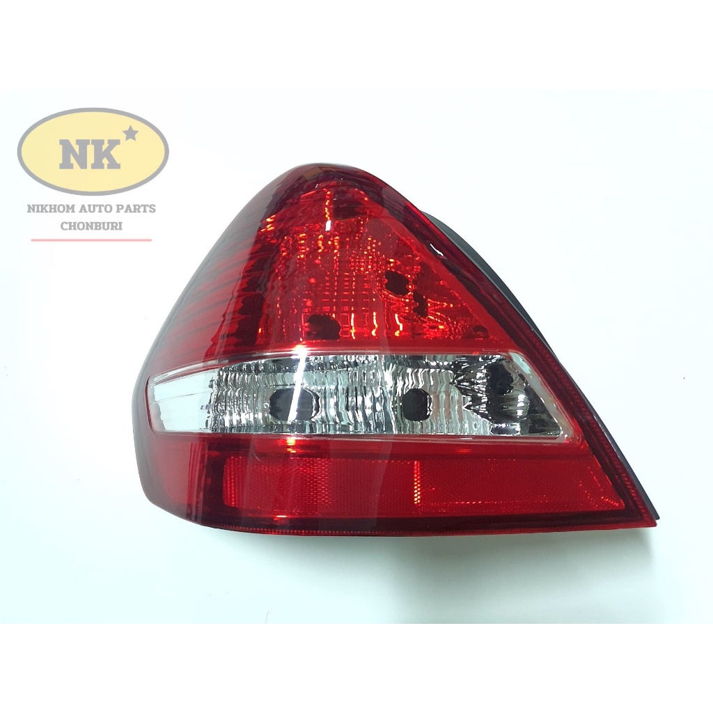ไฟท้าย นิสสัน ทีด้า 4ประตู 06'-12' / Nissan Tiida 06'-12' (ราคาต่อข้าง)