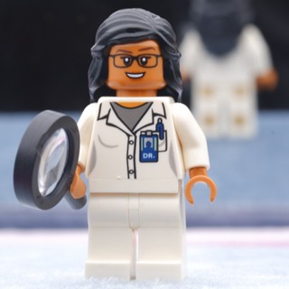 LEGO Jurassic World Allison Miles