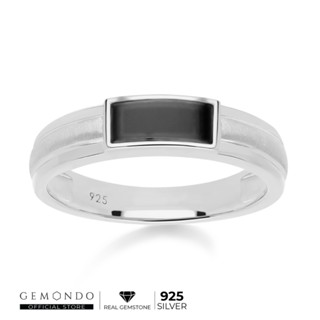 Gemondo แหวนเงิน 925 Sterling Silver ชุบโรเดียม ประดับนิลดำ (Black Onyx) ทรงสี่เหลี่ยมผืนผ้า ทรงปลอกมีดพ่นทรายขอบเงา