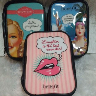 benefit กระเป๋ากล่องใส่เครื่องสำอางค์