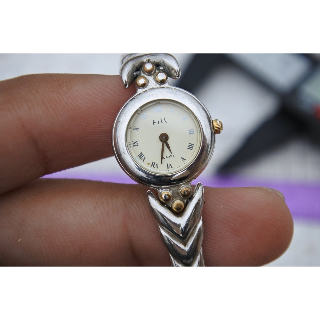 นาฬิกา Vintage มือสองญี่ปุ่น CITIZEN FILL ระบบ QUARTZ ผู้หญิง ทรงกลม กรอบเงิน หน้าขาว หน้าปัด 19มม