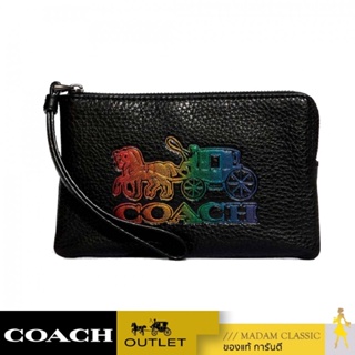 ของแท้ 💯% กระเป๋าคล้องมือ COACH C7419 CORNER ZIP WRISTLET WITH HORSE AND CARRIAGE (QBM2)