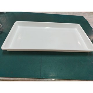 KOWA HOMEWARE ถาดเหลี่ยมพลาสติกสีขาวขนาด 45.7 x 26.5 x4  cm.ใช้กับชั้นวางสเตนเลส(สำหรับรองน้ำใต้ชั้นวางจาน)
