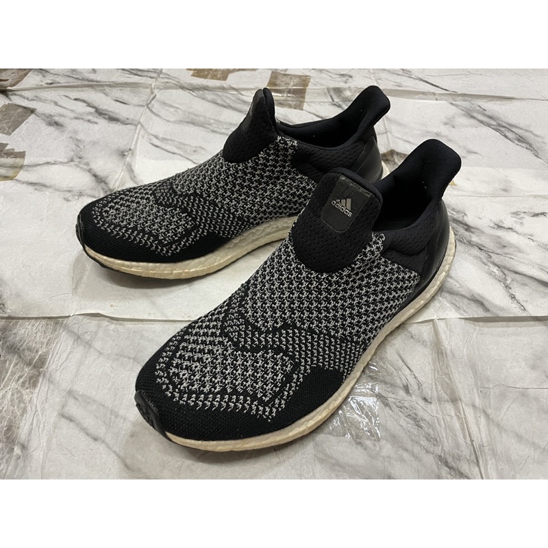 Adidas Ultraboost Reflecive 3M Size 40.5 / 25.5 cm. Sneakers Running Shoes รองเท้าวิ่ง ของแท้