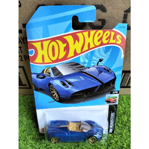 Hotwheels '17 PAGANI HUAYRA ROADSTER