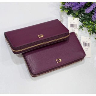 💜👛สีม่วง พลัม สวยงามมาก หนังเรียบเนียน หอมๆๆๆ
NEW COACH Accordion Zip Wallet