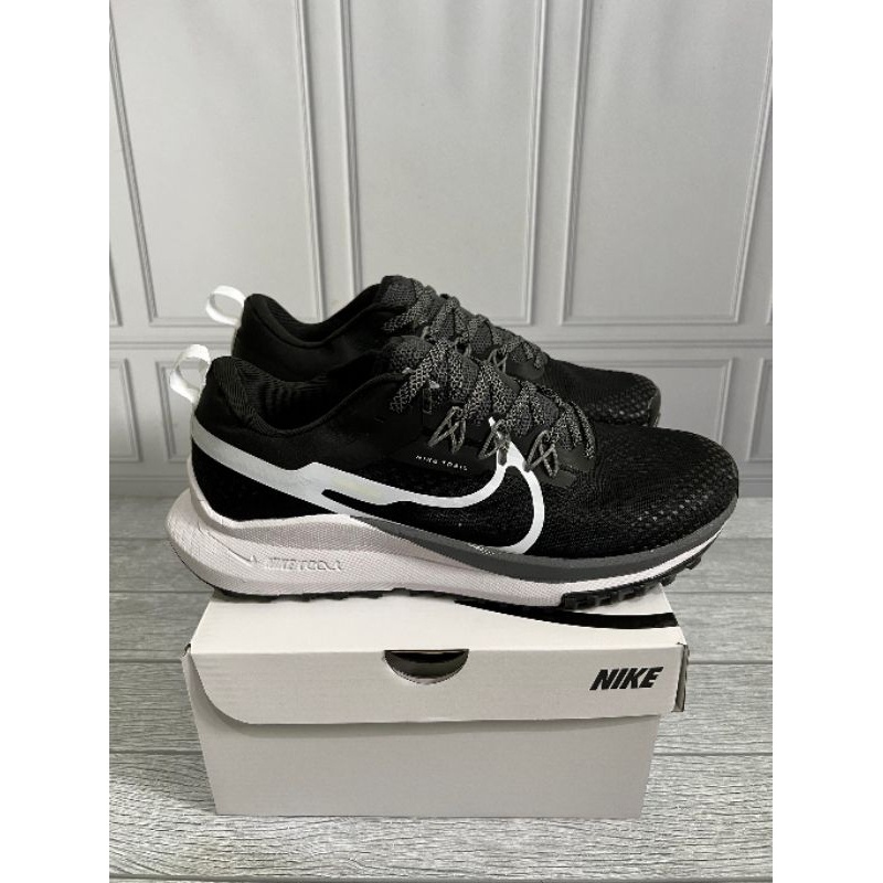✆✆Nike REACT PEGASUS TRAIL 4 รองเท้าผ้าใบลําลอง สีดํา สีขาว สีเขียวรองเท้าผ้าใบ nike แท้100% ผู้ชาย 