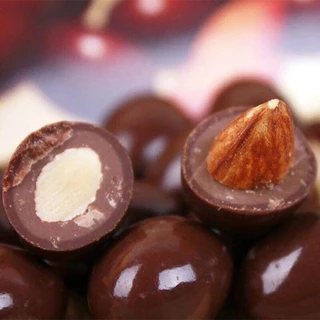 ขนมอัลมอนด์เคลือบช็อคโกแลต จากเกาหลี lotte almond choco ball 46g