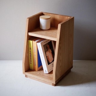 โต๊ะข้างเตียงไม้เนื้อแข็ง{แบบชั้นวางหนังสือ }สไตล์โมเดิร์น WOODEN SIDE TABLE[กว้าง30cmยาว30cmสูง60cm]