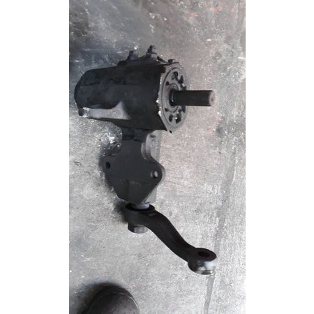 กระปุกพวงมาลัยธรรมดาToyota ฮีโร่RN30,40,56แท้ๆ