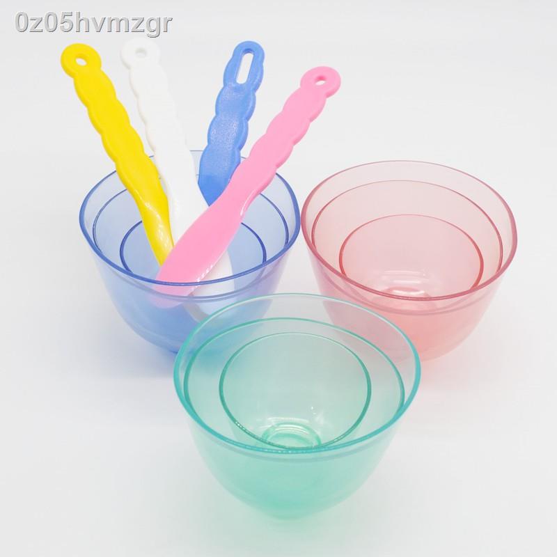 Dental Lab Rubber Mixing Bowls With Plastic Mixing Spatulas