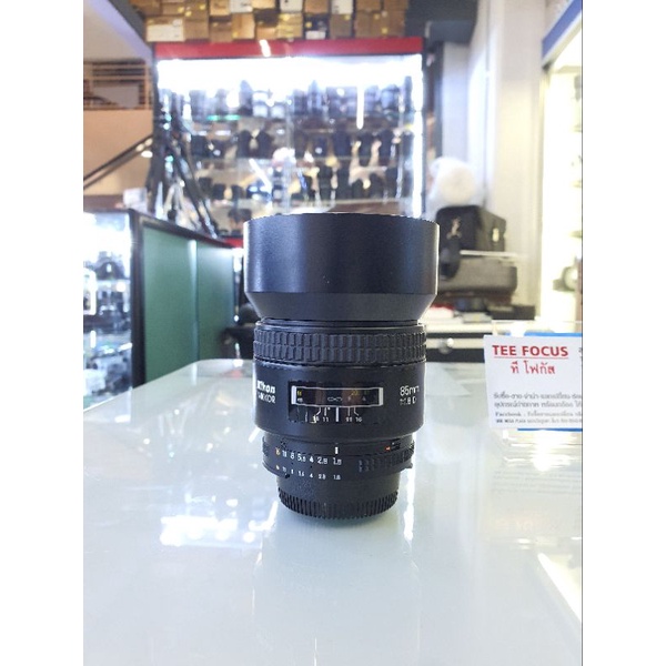 nikon 85mm f1.8d สภาพสวย