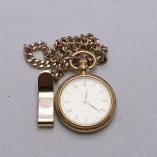 นาฬิกา Vintage มือสองญี่ปุ่น Pocket Watch นาฬิกาพกระบบQUARTZ พร้อมโซ่ ทรงกลม กรอบทอง หน้าปัดตัวเลขโรมัน หน้าปัด 30มม