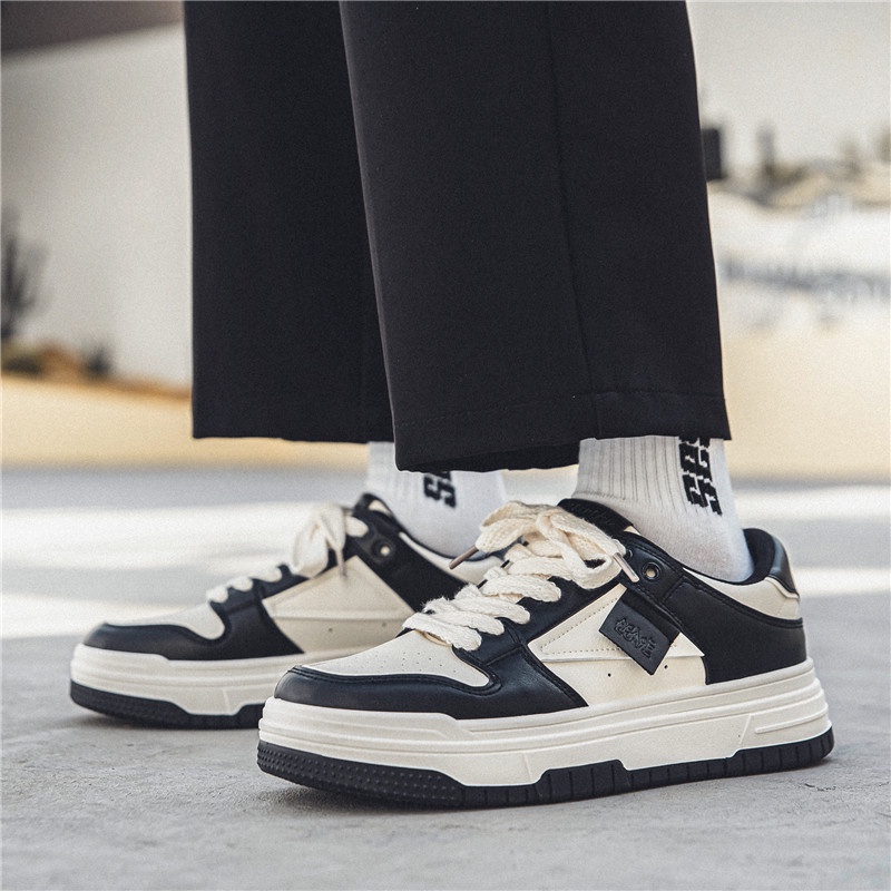 รองเท้าแฟชั่นผู้ชาย รองเท้ากีฬา No.927