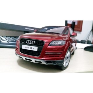 โมเดลรถยนต์จําลอง Audi Q7 Jingshang 1: 18 Off-Road SUV ของเล่นสําหรับเด็ก